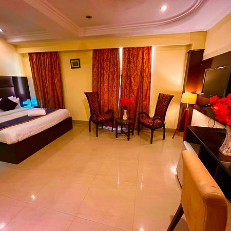 Palki Cafe & Stay Λουντιάνα Εξωτερικό φωτογραφία