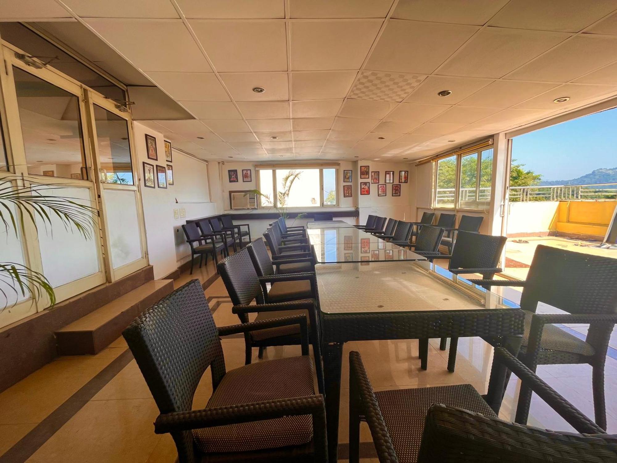 Palki Cafe & Stay Λουντιάνα Εξωτερικό φωτογραφία
